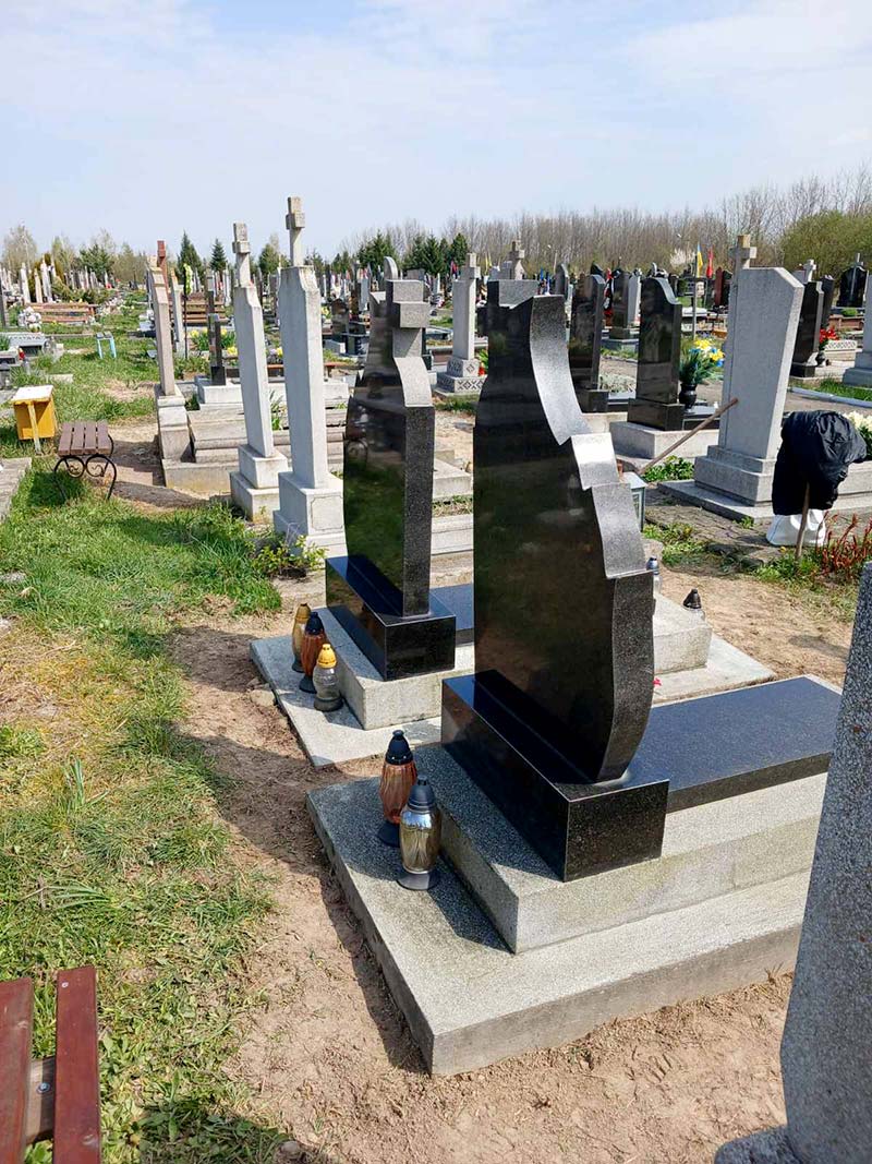 чиста могила після догляду Івано-Франківськ загальний вигляд