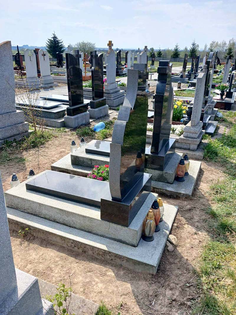 миття пам’ятників результат після очищення могили Івано-Франківськ